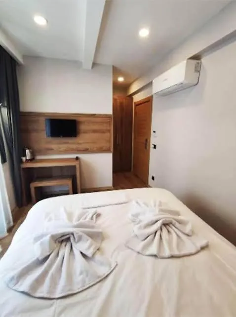 Azad Homes Unkapani Istanbul Apartment